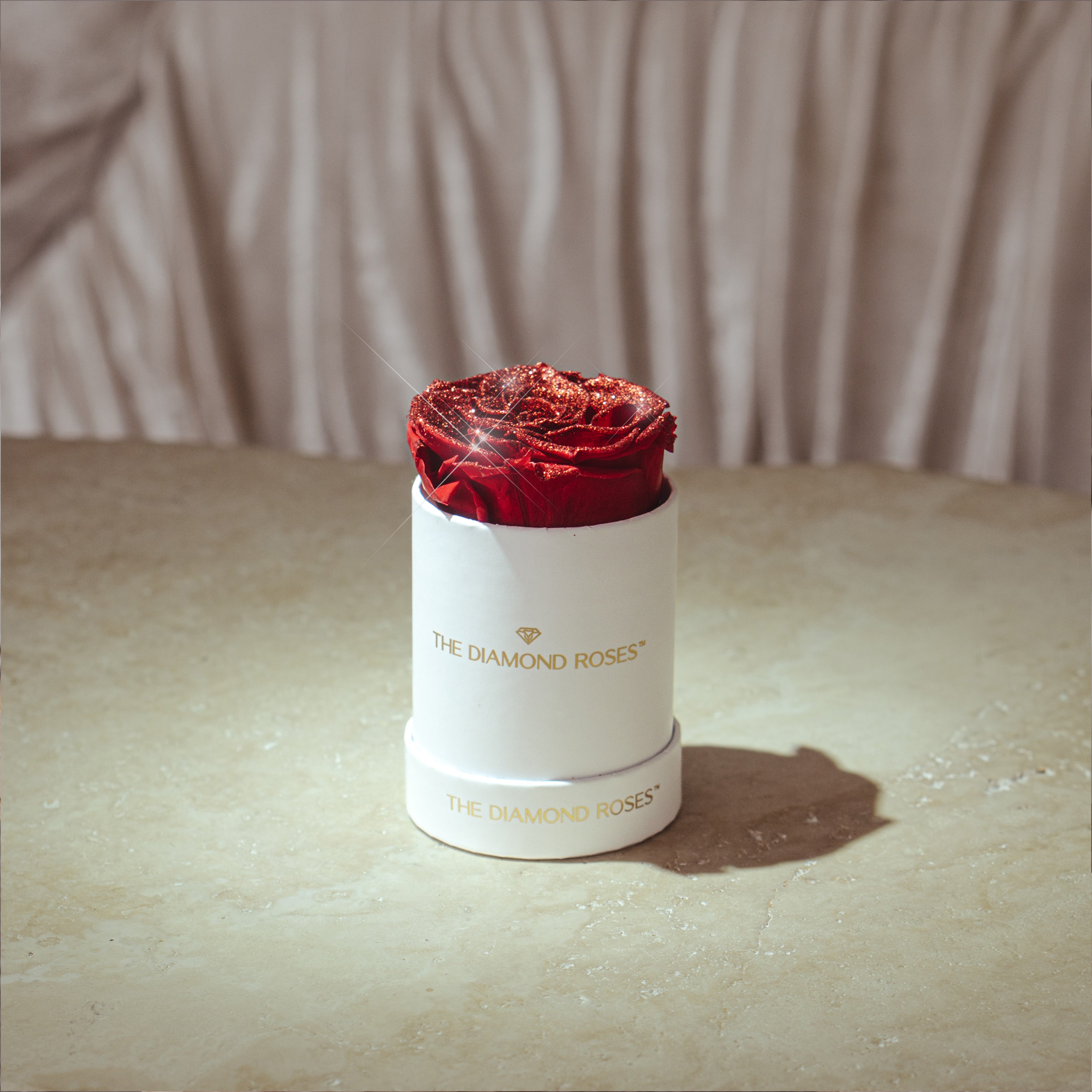 THE DIAMOND ROSES™
